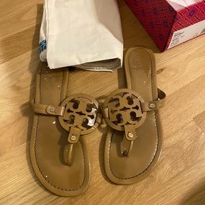 Tory Burch Miller sandals in Tan Patent size 9.5